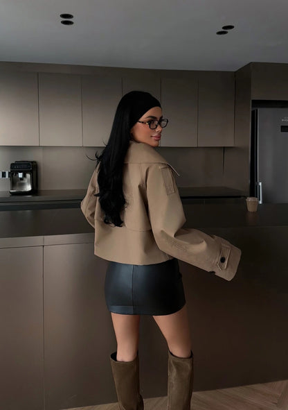 Cropped Beije Trench Coat