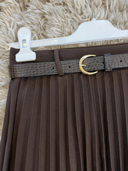 Pleated Mini Skirt with Croc-Effect Belt